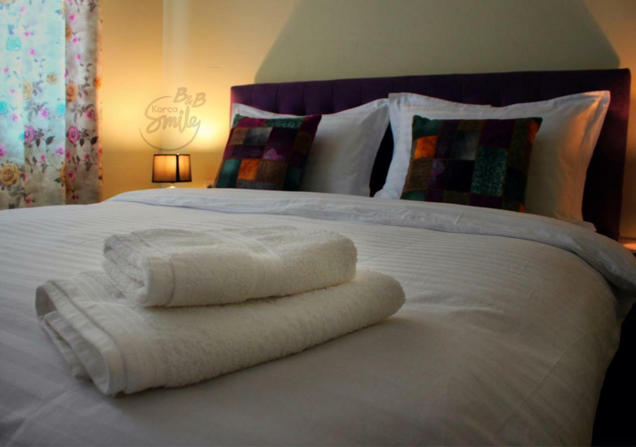 Korcasmilehotel Zewnętrze zdjęcie